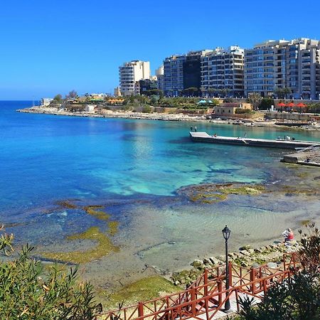 Centric And Modern Penthouse Close To Amenities Msida Luaran gambar