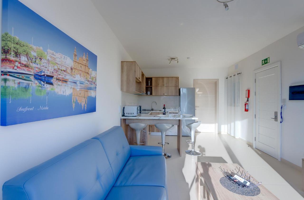 Centric And Modern Penthouse Close To Amenities Msida Luaran gambar