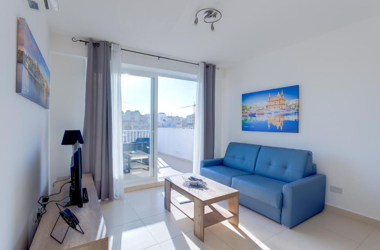 Centric And Modern Penthouse Close To Amenities Msida Luaran gambar