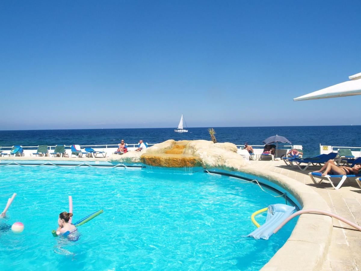 Centric And Modern Penthouse Close To Amenities Msida Luaran gambar